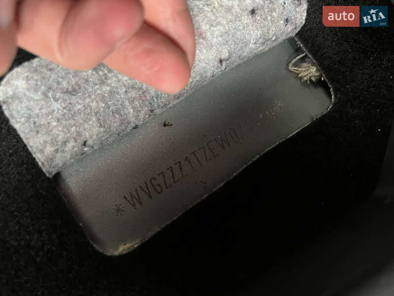 Мінівен Volkswagen Touran 2014 в Луцьку фото 110 Мінівен Volkswagen Touran 2014 в Луцьку