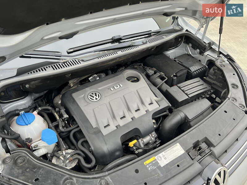 Мінівен Volkswagen Touran 2014 в Луцьку фото 149 Мінівен Volkswagen Touran 2014 в Луцьку