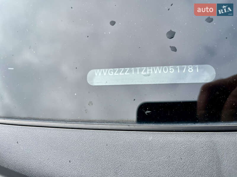 Микровэн Volkswagen Touran 2016 в Черновцах