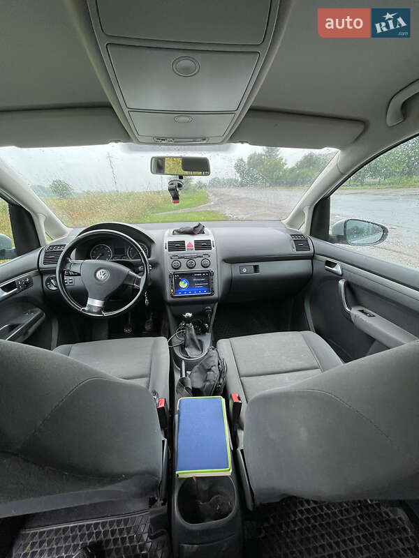 Мінівен Volkswagen Touran 2009 в Андрушівці фото 9 Мінівен Volkswagen Touran 2009 в Андрушівці