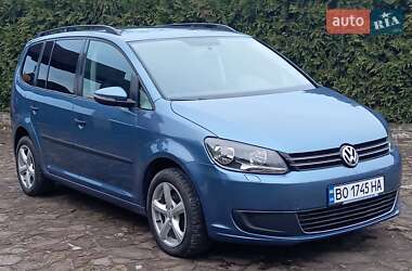 Минивэн Volkswagen Touran 2012 в Бучаче