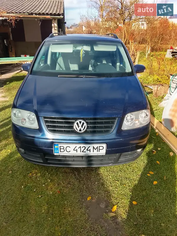 Volkswagen Touran