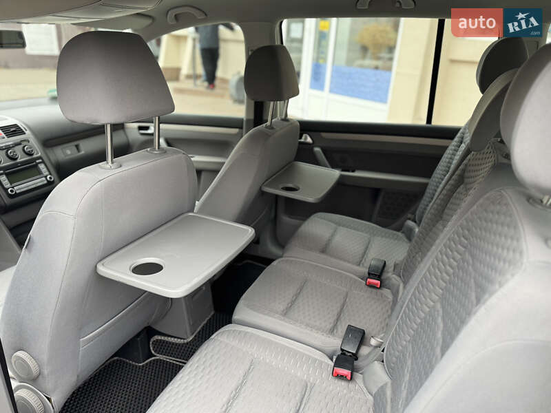 Минивэн Volkswagen Touran 2008 в Черкассах фото 21 Минивэн Volkswagen Touran 2008 в Черкассах