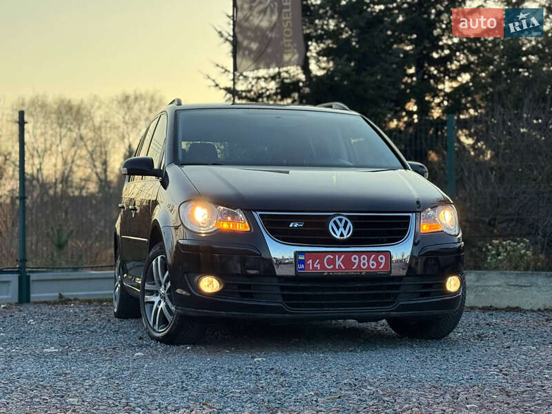 Минивэн Volkswagen Touran 2008 в Дрогобыче