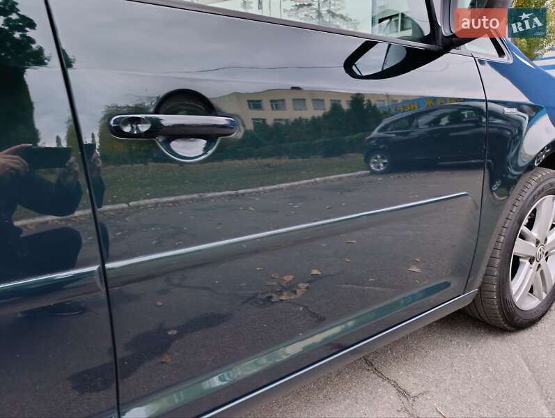 Минивэн Volkswagen Touran 2013 в Киеве фото 17 Минивэн Volkswagen Touran 2013 в Киеве