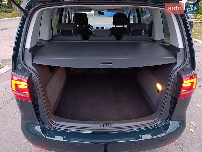 Минивэн Volkswagen Touran 2013 в Киеве фото 34 Минивэн Volkswagen Touran 2013 в Киеве