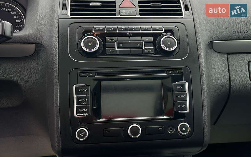 Мінівен Volkswagen Touran 2011 в Коломиї фото 14 Мінівен Volkswagen Touran 2011 в Коломиї