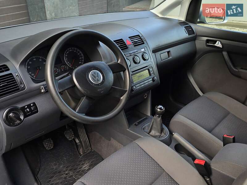 Минивэн Volkswagen Touran 2005 в Тернополе