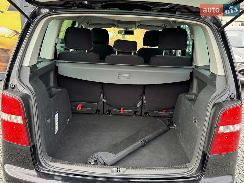 Минивэн Volkswagen Touran 2006 в Стрые фото 36 Минивэн Volkswagen Touran 2006 в Стрые