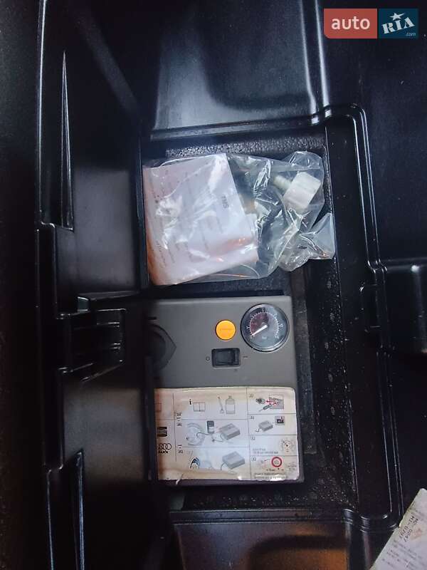 Минивэн Volkswagen Touran 2012 в Радивилове фото 13 Минивэн Volkswagen Touran 2012 в Радивилове