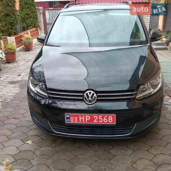 Минивэн Volkswagen Touran 2011 в Звягеле