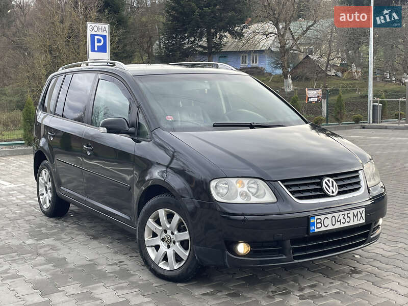 Мінівен Volkswagen Touran 2004 в Самборі
