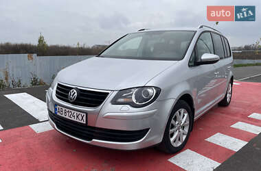Мінівен Volkswagen Touran 2010 в Вінниці