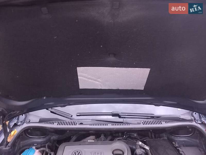 Минивэн Volkswagen Touran 2012 в Луцке фото 10 Минивэн Volkswagen Touran 2012 в Луцке