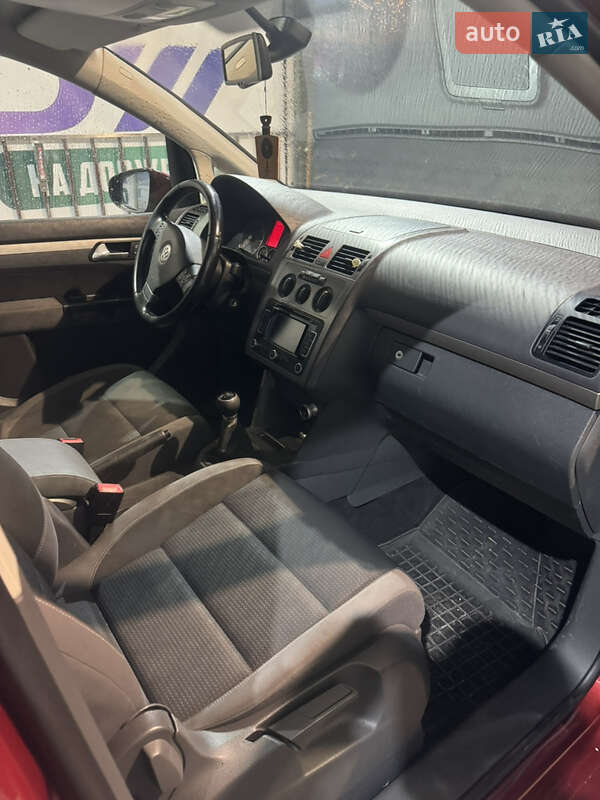 Минивэн Volkswagen Touran 2009 в Тернополе