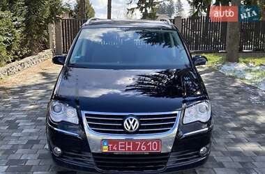 Мінівен Volkswagen Touran 2009 в Вознесенську
