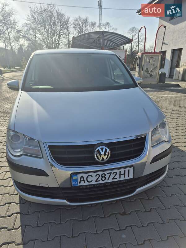 Volkswagen Touran 2010
