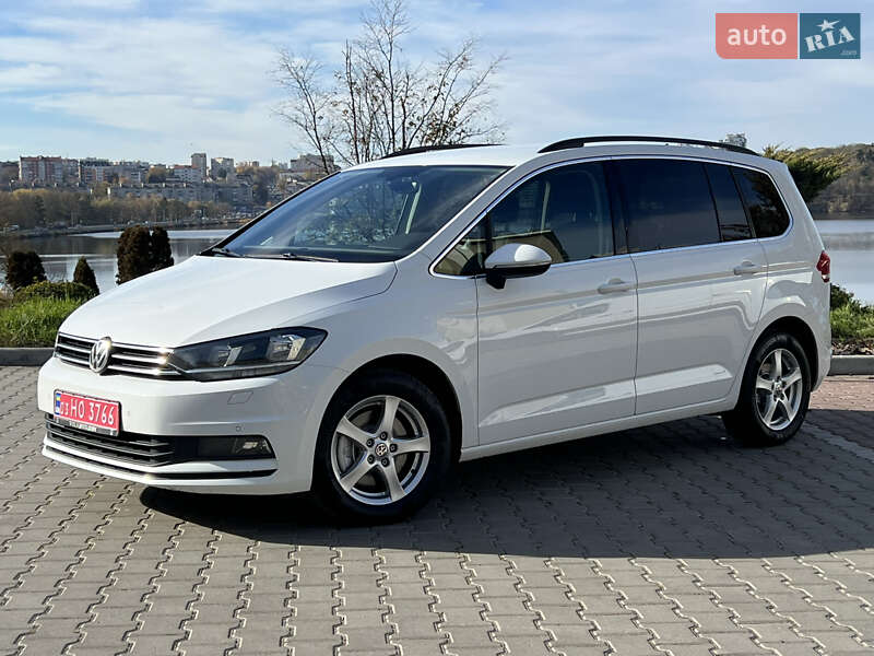 Микровэн Volkswagen Touran 2020 в Тернополе