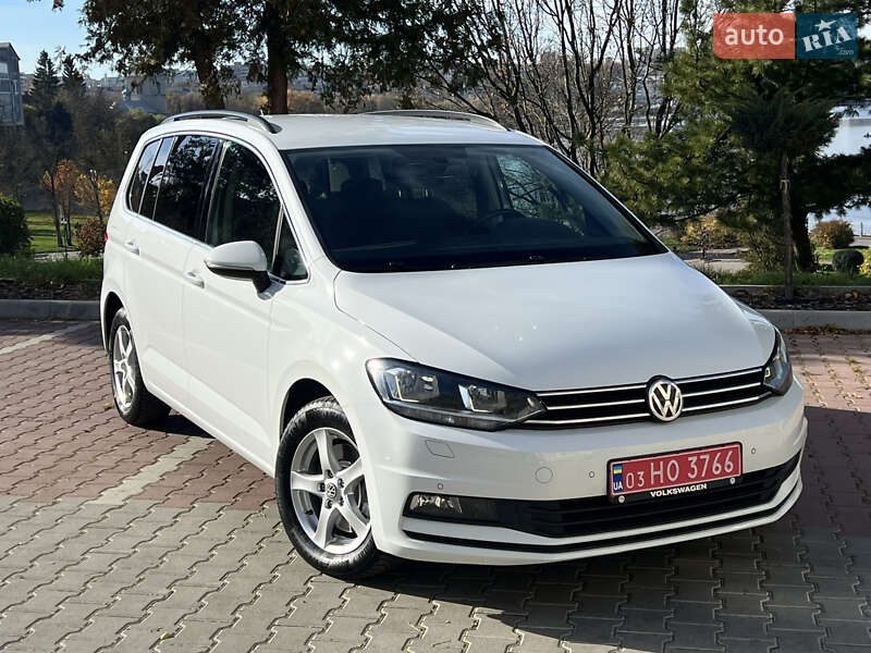 Микровэн Volkswagen Touran 2020 в Тернополе