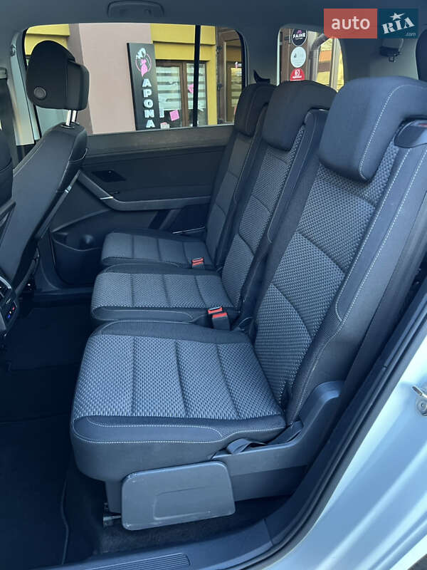 Микровэн Volkswagen Touran 2020 в Тернополе