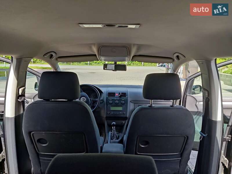 Минивэн Volkswagen Touran 2003 в Ивано-Франковске