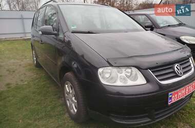 Минивэн Volkswagen Touran 2006 в Березане