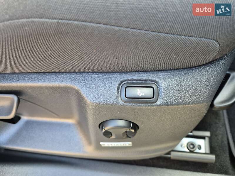 Микровэн Volkswagen Touran 2019 в Ковеле фото 17 Микровэн Volkswagen Touran 2019 в Ковеле