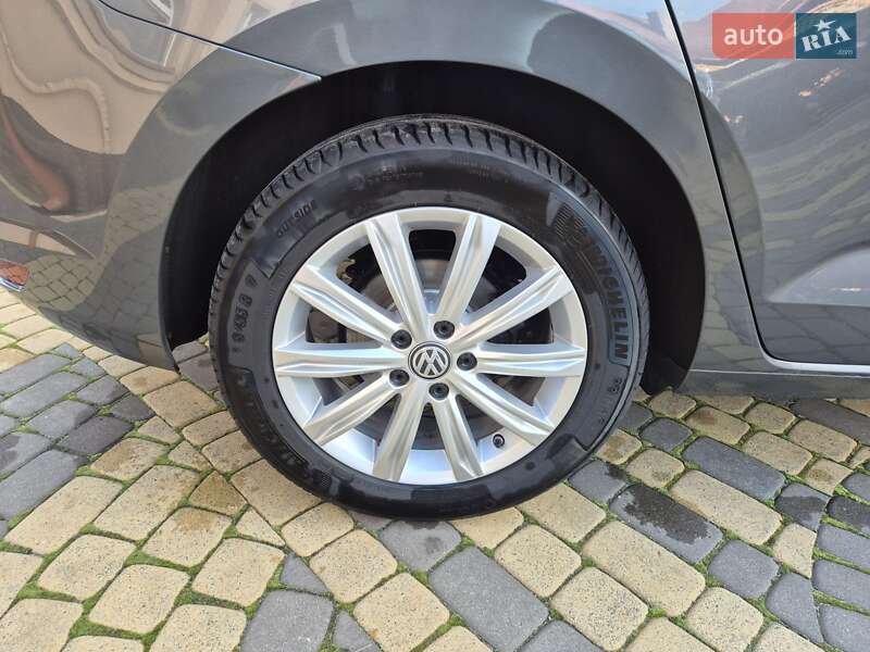 Микровэн Volkswagen Touran 2019 в Ковеле фото 22 Микровэн Volkswagen Touran 2019 в Ковеле