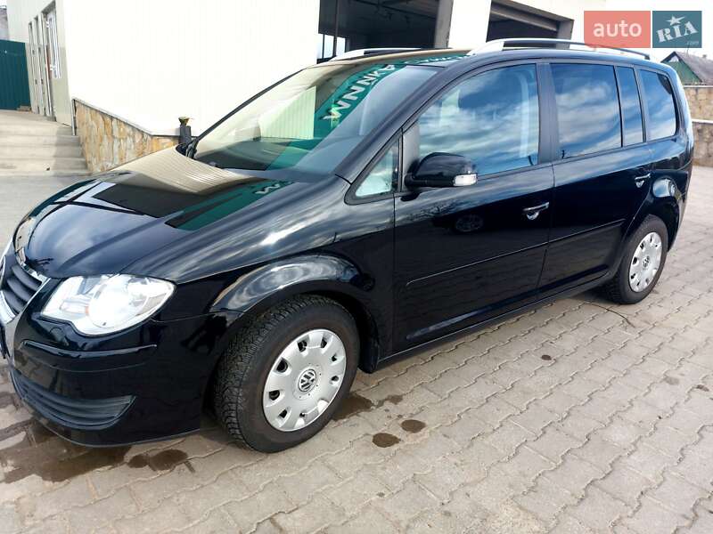 Мінівен Volkswagen Touran 2007 в Чернівцях фото 7 Мінівен Volkswagen Touran 2007 в Чернівцях