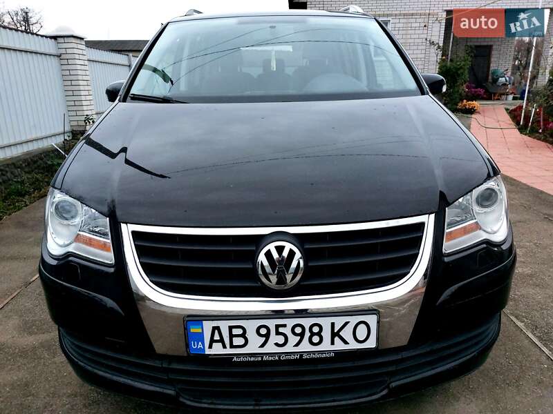 Мінівен Volkswagen Touran 2007 в Чернівцях фото 11 Мінівен Volkswagen Touran 2007 в Чернівцях