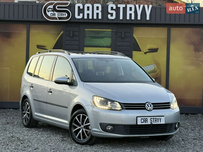 Volkswagen Touran 2012