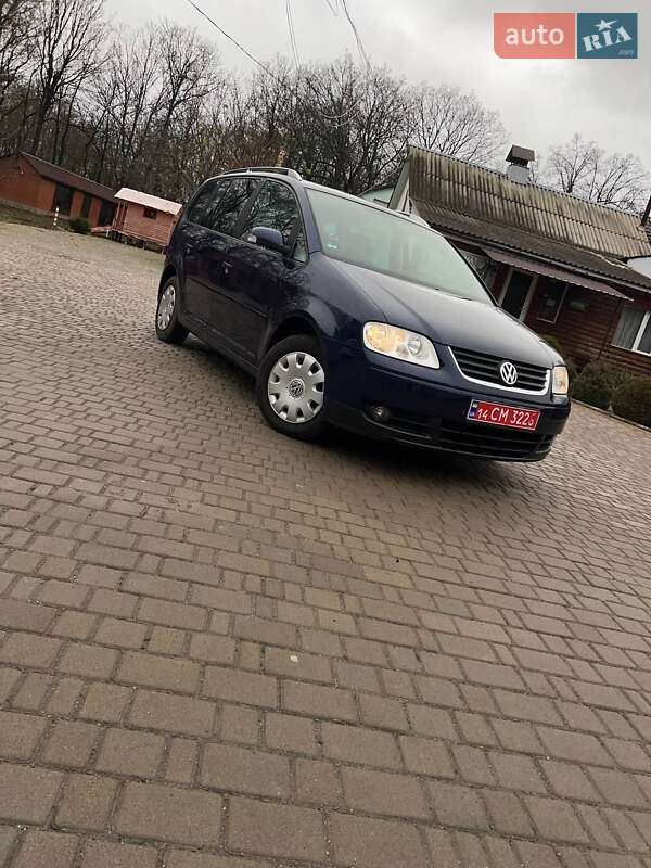Volkswagen Touran 2005