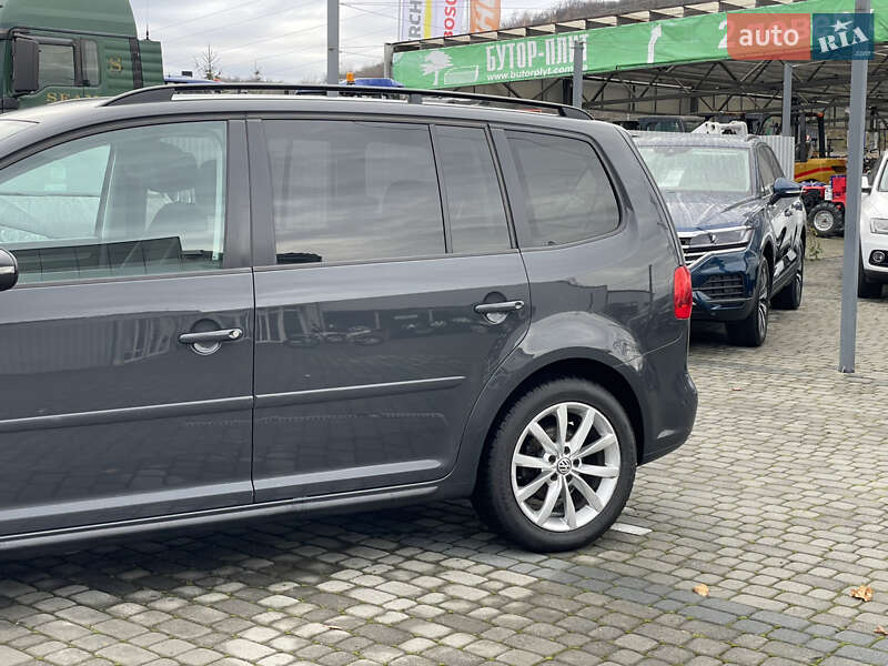 Минивэн Volkswagen Touran 2014 в Мукачево