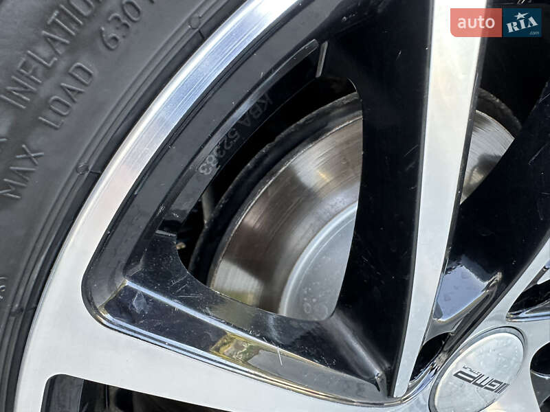 Микровэн Volkswagen Touran 2020 в Луцке