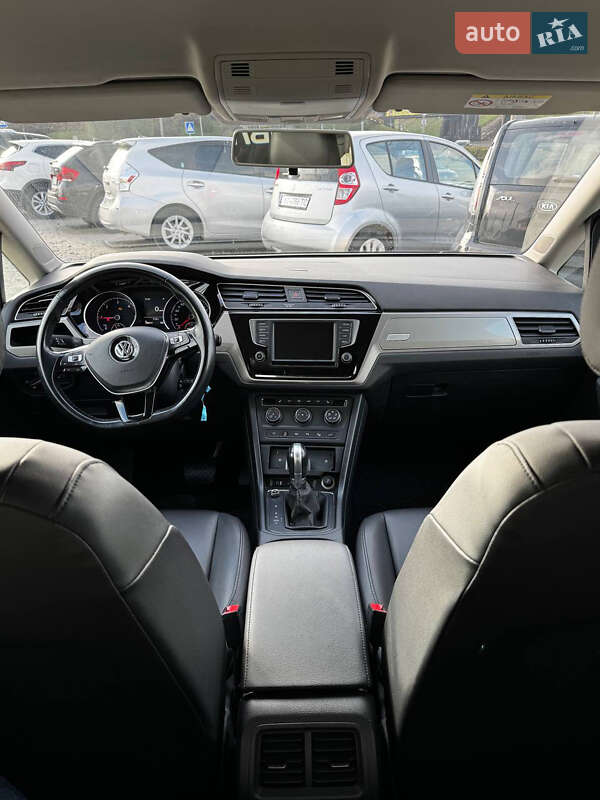 Микровэн Volkswagen Touran 2016 в Белой Церкви