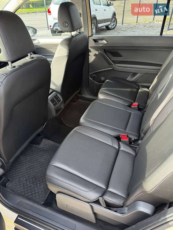 Микровэн Volkswagen Touran 2016 в Белой Церкви