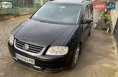 Минивэн Volkswagen Touran 2003 в Подольске