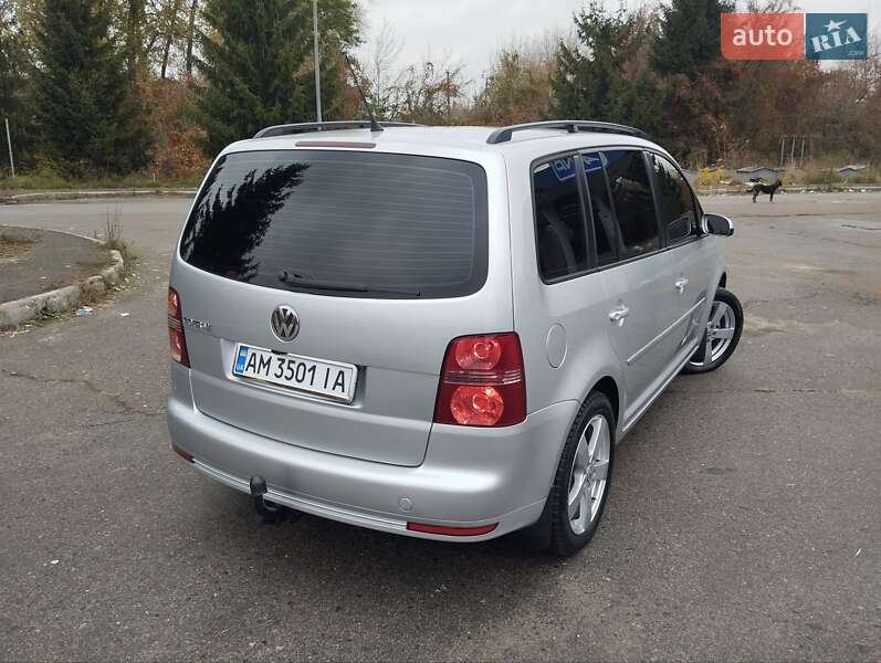 Минивэн Volkswagen Touran 2007 в Бердичеве
