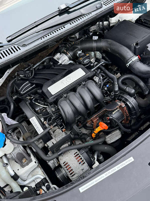 Минивэн Volkswagen Touran 2008 в Виннице