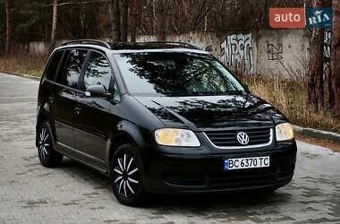 Минивэн Volkswagen Touran 2005 в Львове