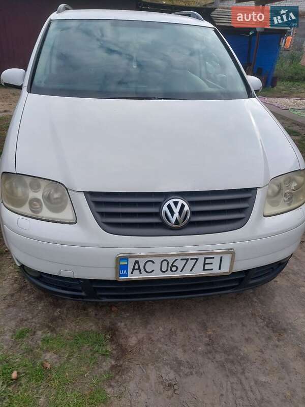 Volkswagen Touran 2003