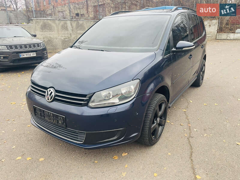 Volkswagen Touran 2013 Volkswagen Touran 2013