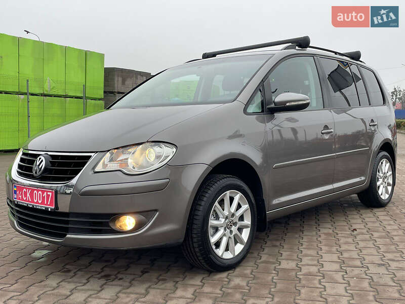 Volkswagen Touran 2009
