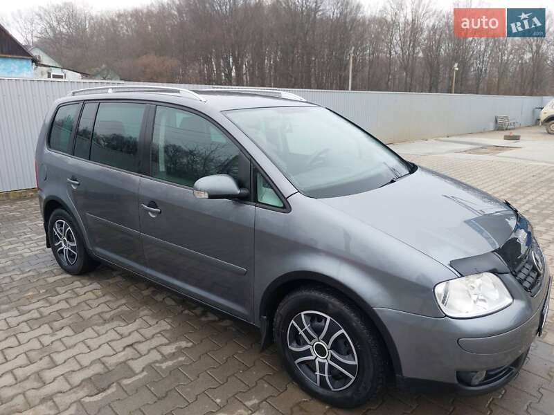 Мінівен Volkswagen Touran 2005 в Сторожинці фото 4 Мінівен Volkswagen Touran 2005 в Сторожинці