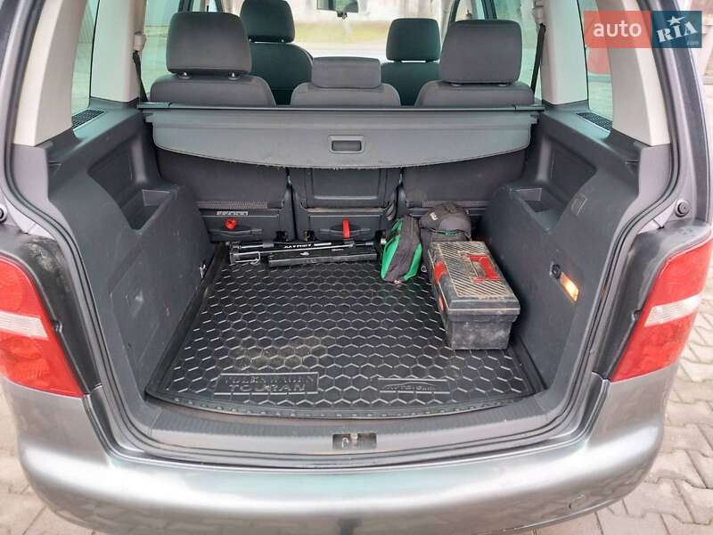 Мінівен Volkswagen Touran 2005 в Сторожинці фото 25 Мінівен Volkswagen Touran 2005 в Сторожинці