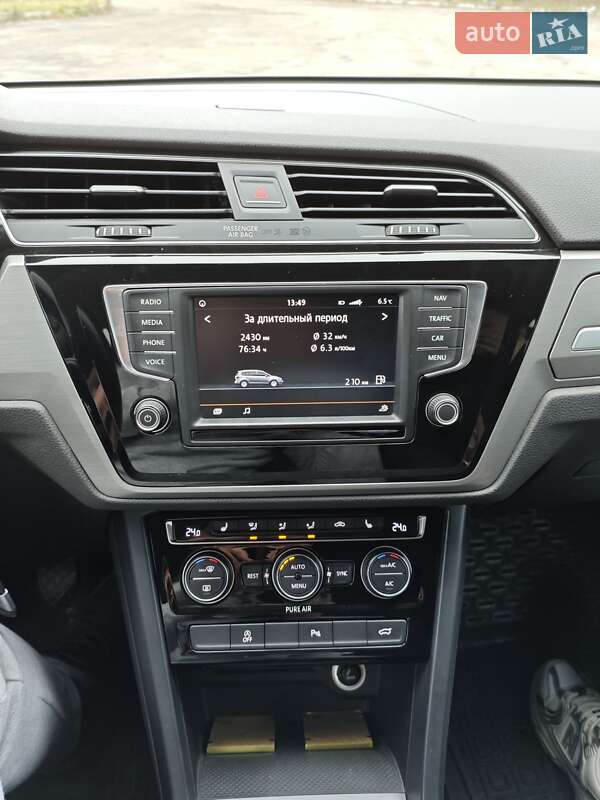 Микровэн Volkswagen Touran 2016 в Славуте