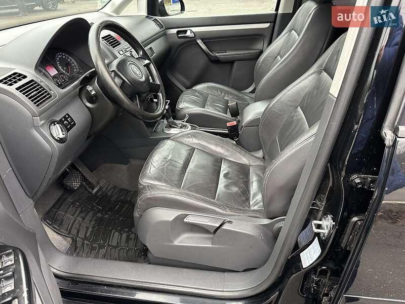 Volkswagen Touran 2004 Volkswagen Touran 2004