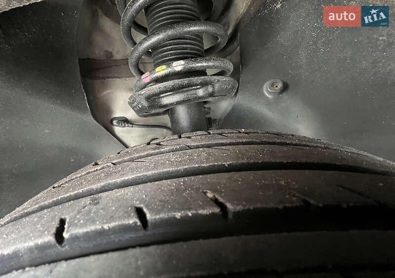 Минивэн Volkswagen Touran 2007 в Лубнах