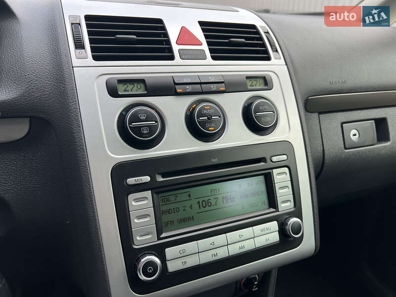 Минивэн Volkswagen Touran 2007 в Лубнах