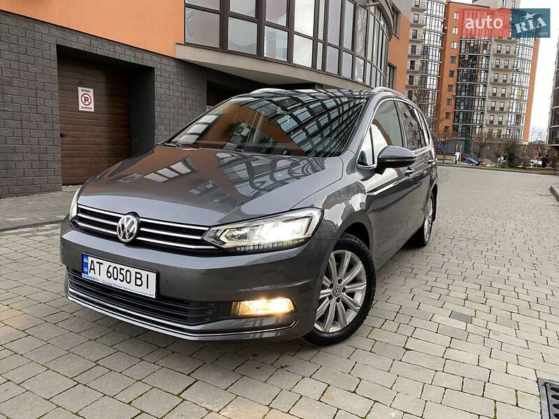 Volkswagen Touran 2016